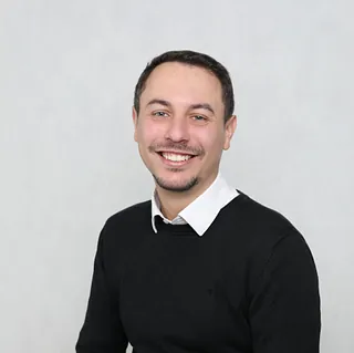 Eine lachende Person